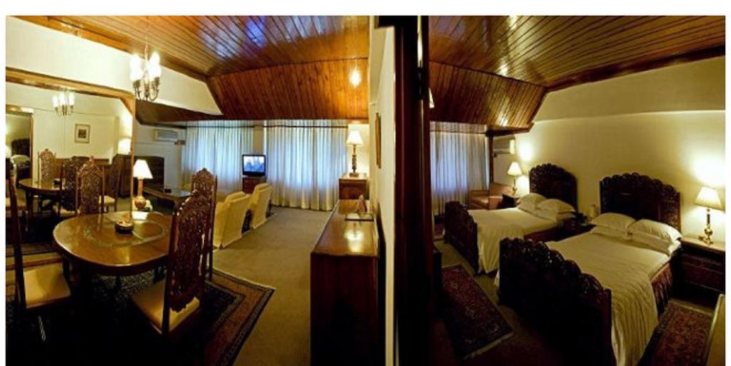 Hotel Broadway Srīnagar 외부 사진